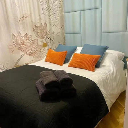 Chillout Center Pn73 * Warszawa
