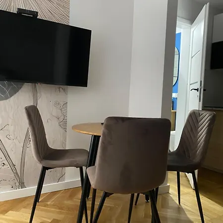 Chillout Center Pn73 Varsavia