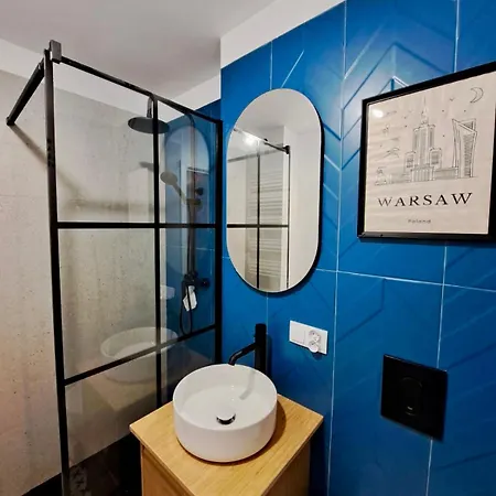 Chillout Center Pn73 * Varsavia